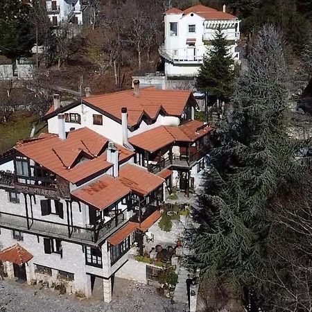 Xenonas Brizi Hotell Eláti Exteriör bild